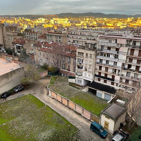 4 Personnes Appart 60 M2 Terrasse 35M2 Sejour Sud 2 Vraies Chambres Gare Saint-Charles Universite Marseille Luaran gambar