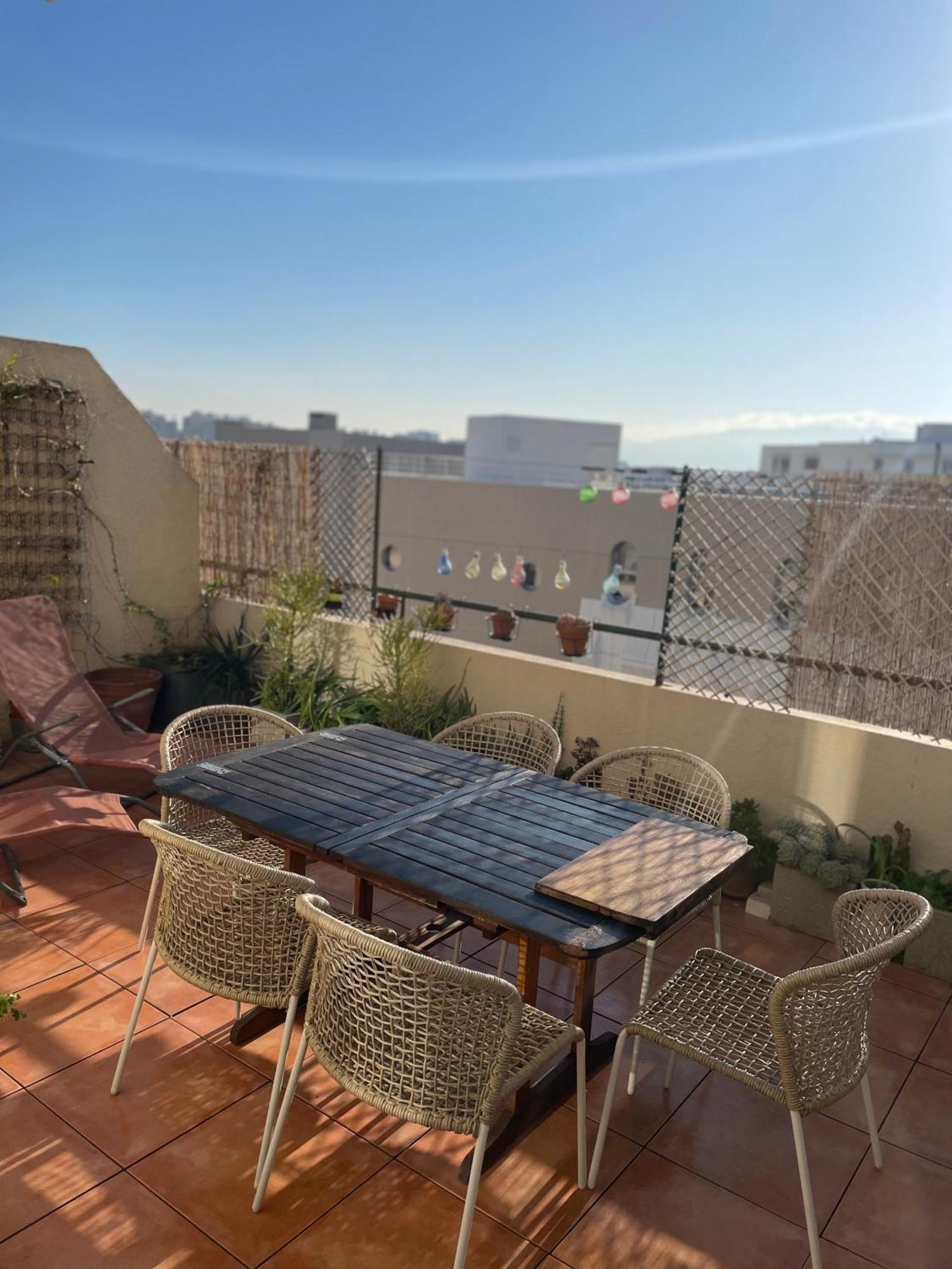 4 Personnes Appart 60 M2 Terrasse 35M2 Sejour Sud 2 Vraies Chambres Gare Saint-Charles Universite Marseille Luaran gambar